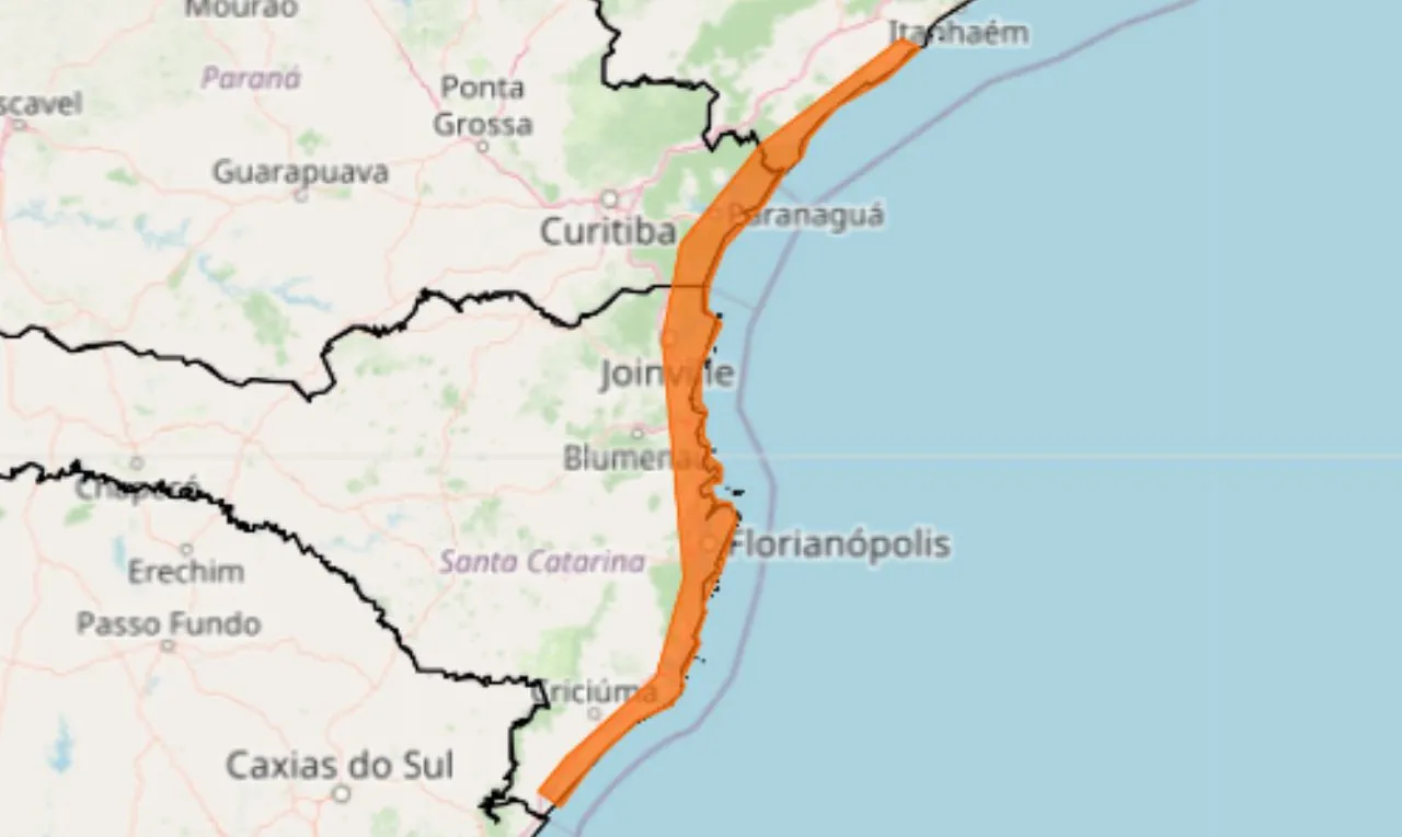 o mapa mostra &agrave;s &aacute;reas em alerta laranja para ventos intensos